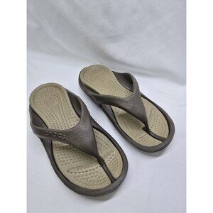 Crocs Unisex Athens Sandal Size 7 Womens / 5 Mens Brown/Beige Thong Flip Flops